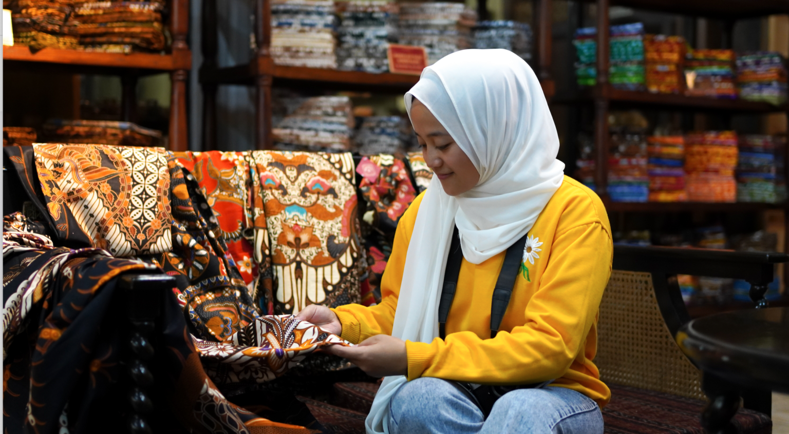 Tren Motif Batik Yang Cocok Untuk Jualan Online, Cek Di Sini